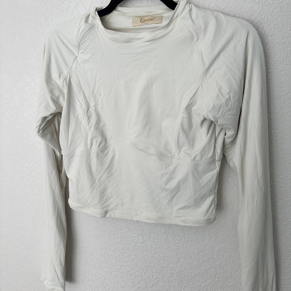 🖤❣️ Amazon Active Cropped Double Lined Long Sleeve Bustier Style White Top Large